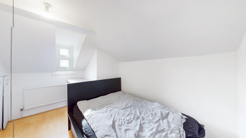 One Bedroom Apartment Brondesbury Road, Queens Park